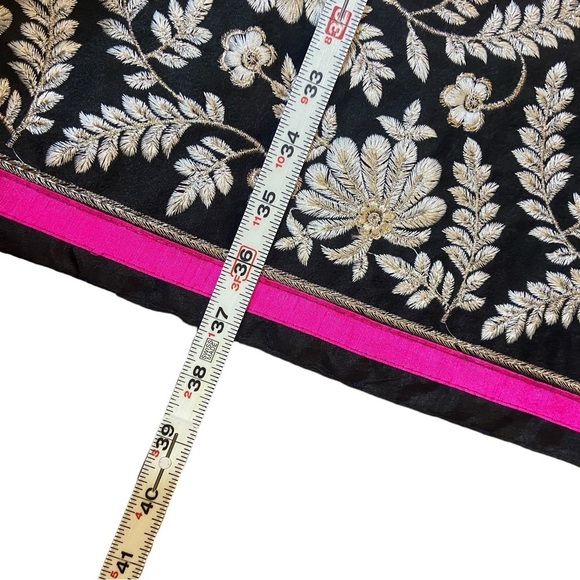 Beautiful Cream Gold Kurta With Pink Black Gold Embroidery at Bottom - Picture 12 of 15